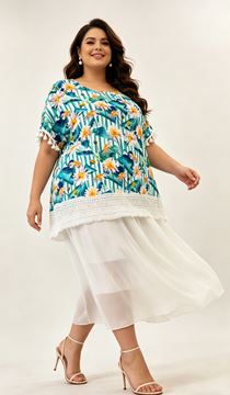Picture of FLORAL PRINT FLUID TUNIC WITH LACE